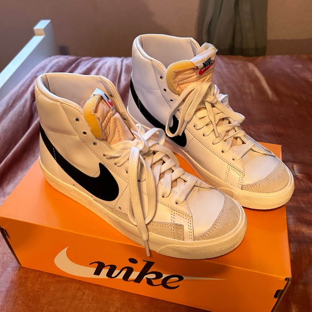 Nike W Blazer Mid ‘77
